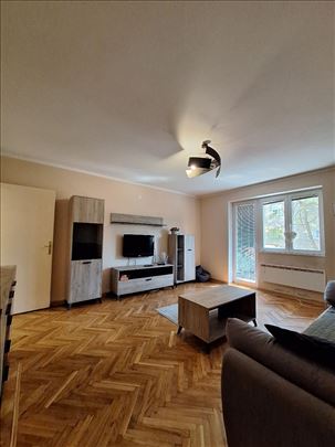 Stan bez CG-niski troškovi