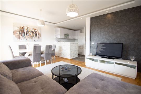 60m2 Ledine, Retko u ponudi!