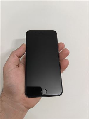 Iphone 8 plus 256 gb crni