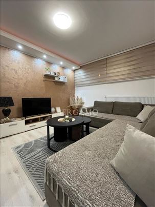 Kompletno renoviran i opremljen stan 42m2 2.0 - Ba