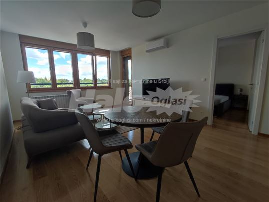 Luksuzan, moderan dvosoban stan – Blok 63