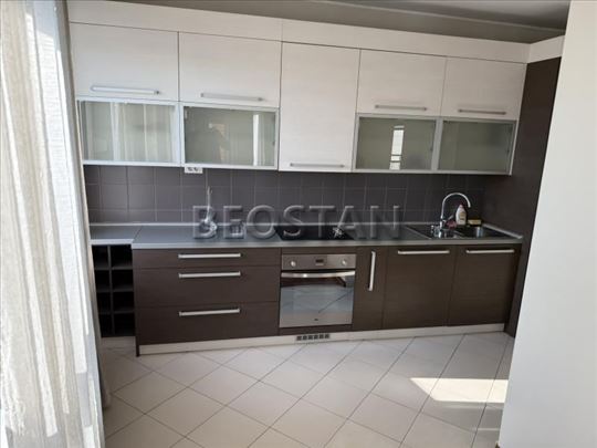 Novi Beograd - Park apartmani blok 19a #66988