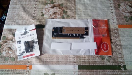 NVME Adapter M2 + 2 termalne trake + USB Flash 8G