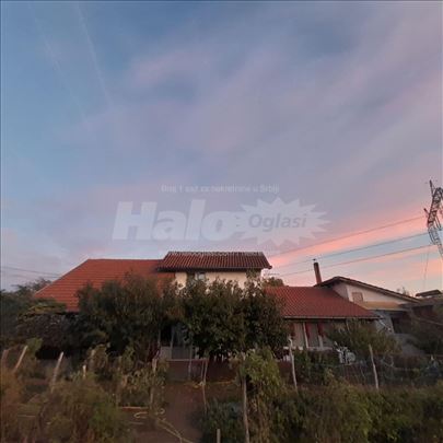 Prodajem kuću u Požarevcu – Cara Dušana, 130 m², 3