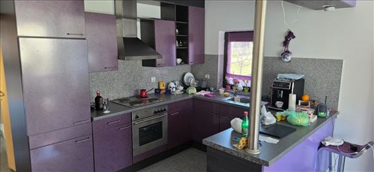 Prodajem kuhinju uvoz iz Nemacke