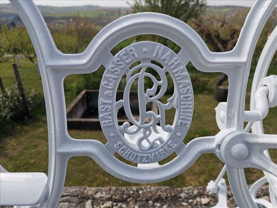 Unikat set sto i 2 barske stolice