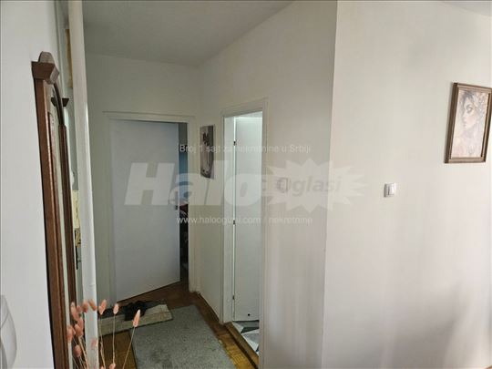 Vlasnik izdaje dvosoban stan u Brace Jerkovic