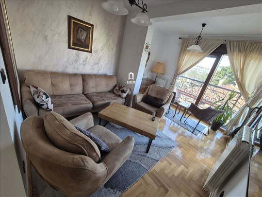 Autokomanda - 112m2 - Borisavljevićeva