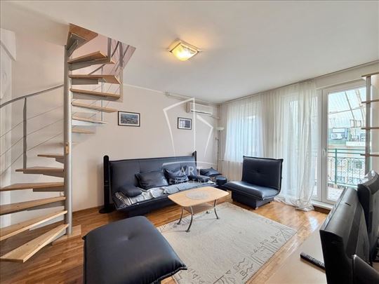 Ekskluzivan duplex u srcu Filmskog grada ID#14734