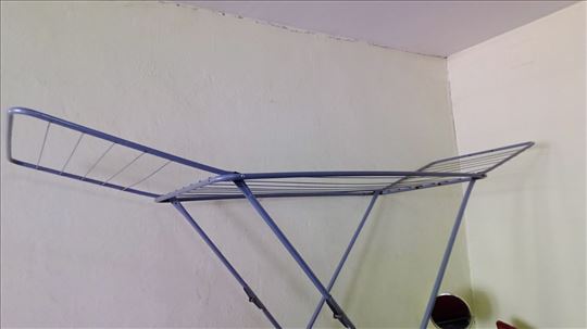 kao novo Metalna sušilica za veš 20m