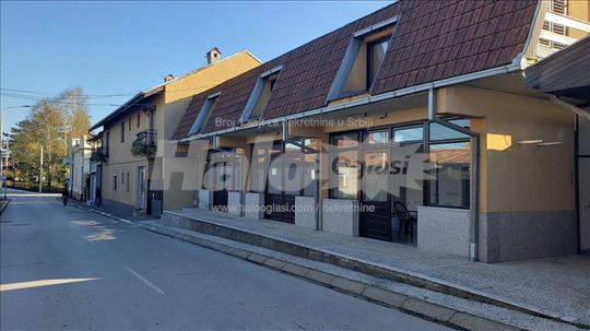 Lokal u Centru Trstenika
