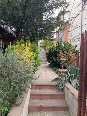 Košenje-održavanje dvorišta 