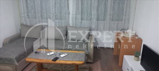 Izdaje se odlična garsonjera kod Delta Planeta