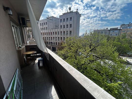 Obilićev venac, 66m2, terasa, 2 parking mesta