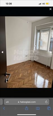 Poslovni prostor u centru Zemuna