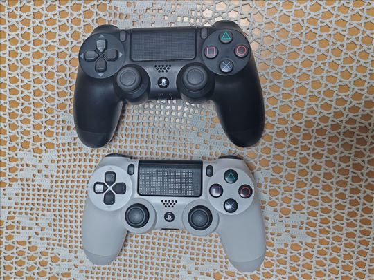 Sony PlayStation 4 dodatna oprema