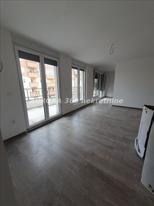 Ekskluzivno! Ruma! Nov Penthouse U Najluksuznijoj 
