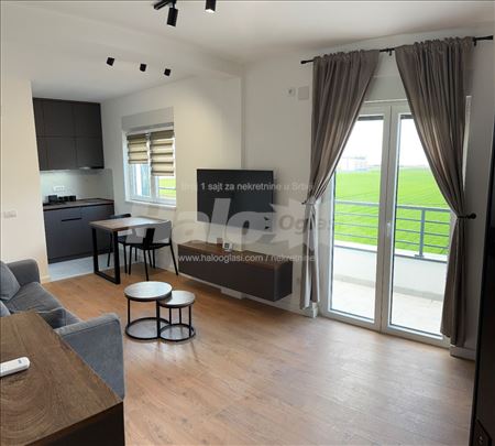 Izdajem nov namesten stan,Ledine,Sterijina ul.