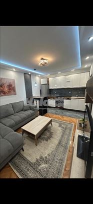 Karaburma 1,5 luks stan