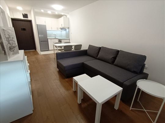 Nov dvosoban stan-Bate Brkić 42m2-450e