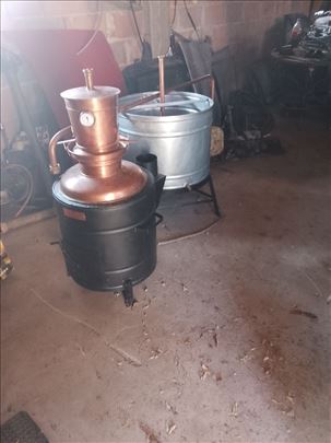 Prodajem menjam novi kazan za rakiju 35L
