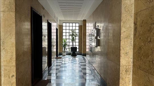 Vračar,Krunska,Baba Višnjina,220m2,tri ulaza,