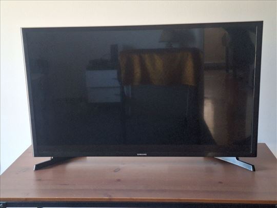 Samsung 32 inča