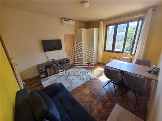 Stan na izuzetnoj lokaciji – Prokop