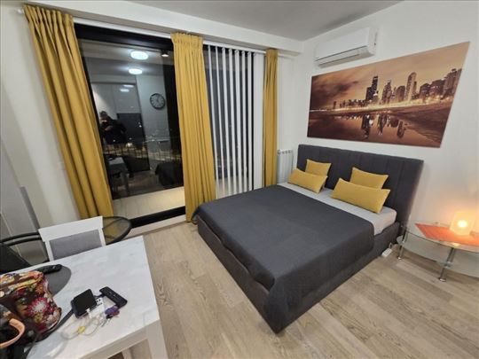 BW Metropolitan, 1.0 namešten, garaža ID#18346