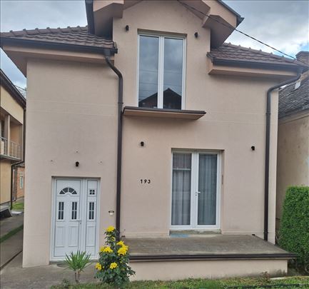 Nedaleko od Grocke, Begaljica kuća 230m2