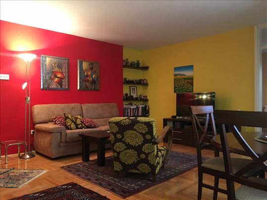 Odličan stan u Bloku 45