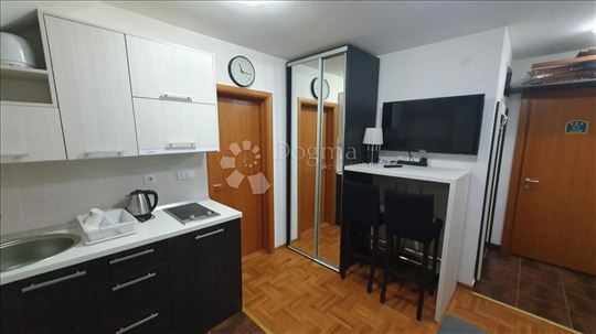 Opremljen studio od 18 m2 na Zlatiboru