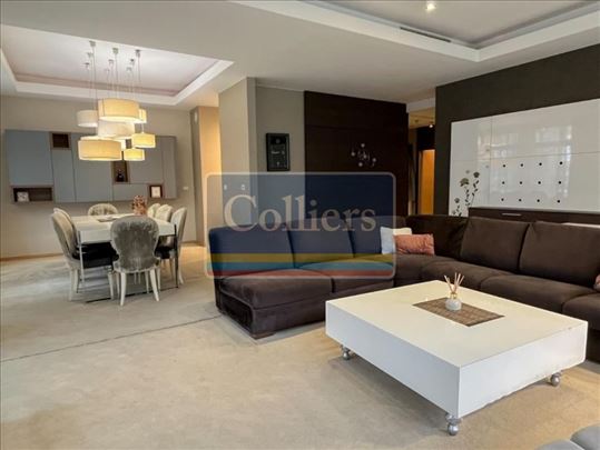 Prelep stan u Oaza kompleksu