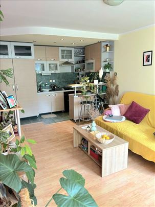 Savršena lokacija, 43+6m2 