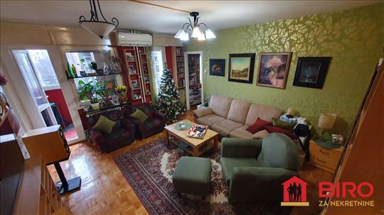 Stan,Novi Sad,Bulevar,kv: 70.00, ID: 1013233