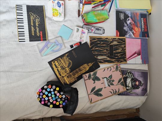 Veliki lot kancelarijskog materijala – sve zajedno