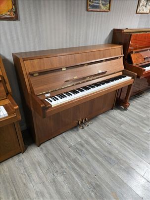 Yamaha klavir 