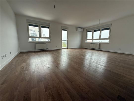 Zemona, lux kompleks, garaže, ID 23922