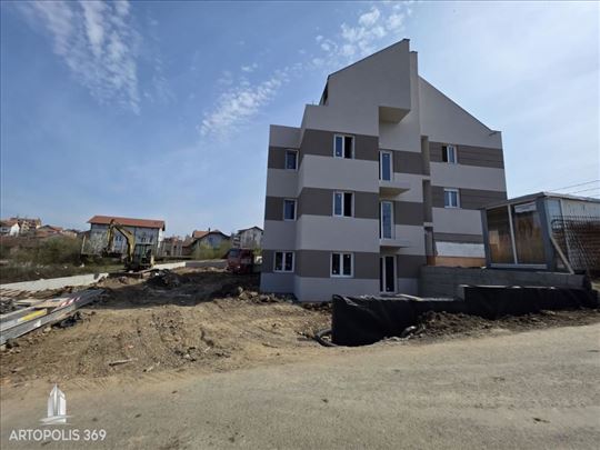 Izuzetan, inverter klima, podno grejanje, jun 2026