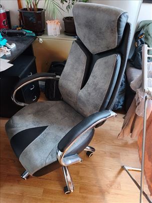 Kompjuterska stolica