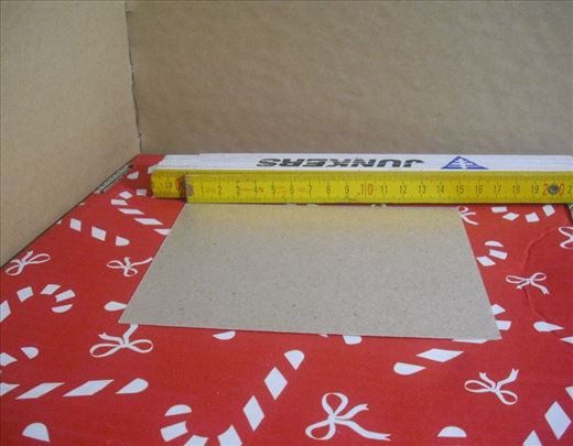 Liskun Karton za Mikrotalasne standardni 12x15cm