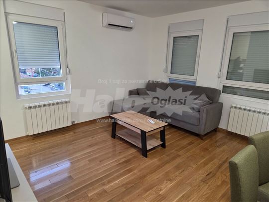 Nov namešten stan za izdavanje