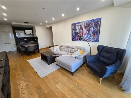 Novi Beograd - Blok 32 sa garažom - 3.0 ID#24838