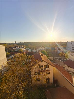 Vojvode Stepe kod Crkve 2-soban Novogradnja 