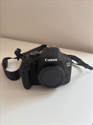 Canon EOS 2000D DSLR + 18-55mm objektiv 