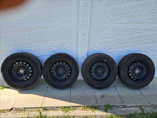 Čelične felne 14 4x98 sa zimskim gumama