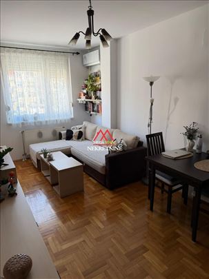 Jednoiposoban stan - 39m2 - Grbavica