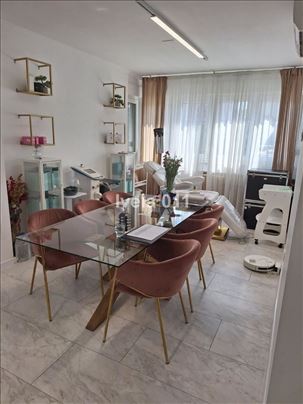 Renoviran stan - Kalenić pijaca ID#4150