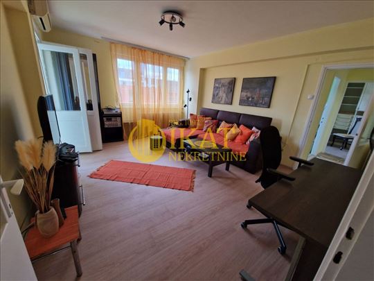 Savski Venac, Durmitorska, 72m², 3.0, namešten