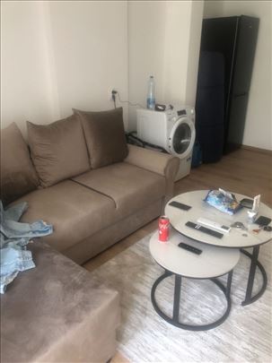 Sunčana padina, 0,5 parking mesto, sa stvarima